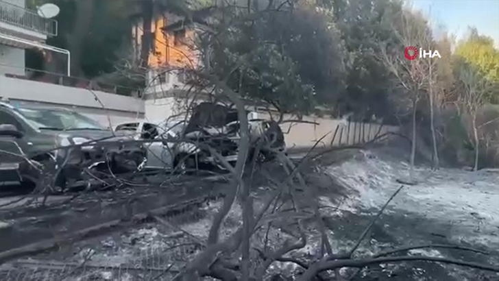 Roma’da korkutan yangın: Devlet televizyonunun yayın merkezi tahliye edildi