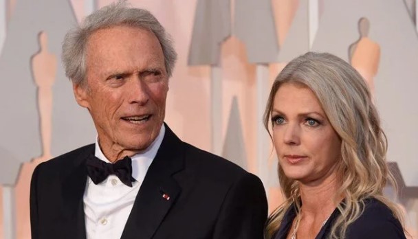 Yönetmen Clint Eastwood’un hayat arkadaşı yaşamını yitirdi