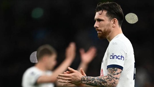 Galatasaray ve Fenerbahçe’nin de gündemindeydi; Höjbjerg’in yeni adresi belli oldu