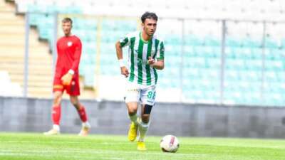 Bursaspor’dan ayrılan Yiğit Fidan, Süper Lig yolunda