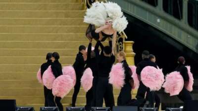 Lady Gaga’dan Paris Olimpiyatları’nda müzikal gösterisi