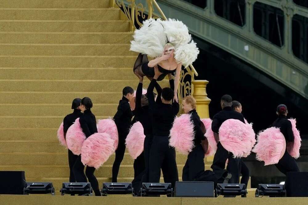Lady Gaga’dan Paris Olimpiyatları’nda müzikal gösterisi