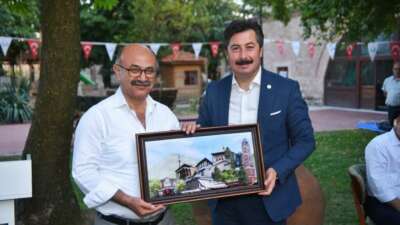 Yenişehir’de Kaymakam Güney’e veda yemeği