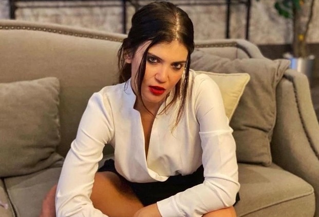Feyza Civelek’in plaj tarzı olay oldu!