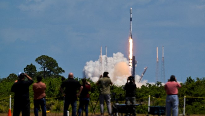 Space X’in Falcon9 roketi uzayda infilak etti: 344 fırlatma sonra ilk kaza