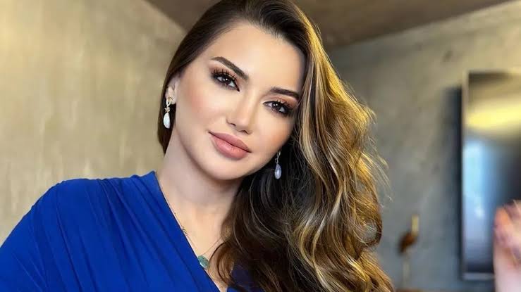 Kocasına çıplak fotoğraf attı aldığı yanıtla neye uğradığını şaşırdı! Esra Ezmeci’ye mesaj atıp sordu