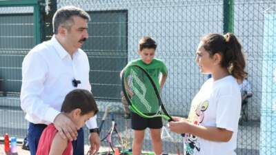 Başkan Yılmaz sporcularla buluştu