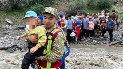 Kırgızistan’daki selde 1 çocuk öldü, 4 kişi kayıp