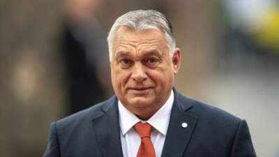 Orban: Ukrayna ekonomisinin modernizasyonuna katılacağız