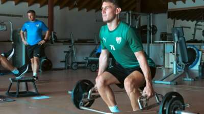 Bursaspor salonda çalıştı