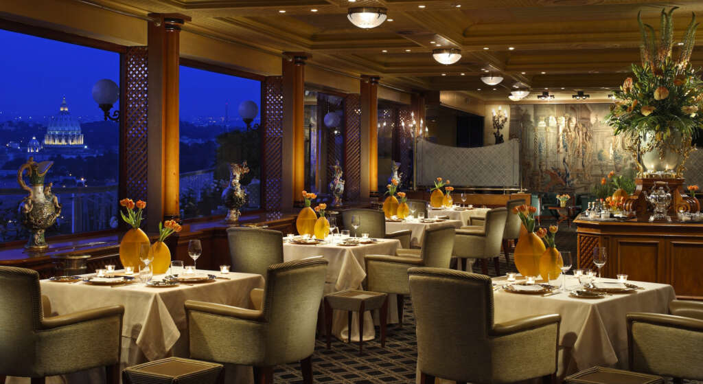 Fiyatlar yükseldi, müşteri azaldı! Restoranlara yüzde 10 indirim çağrısı