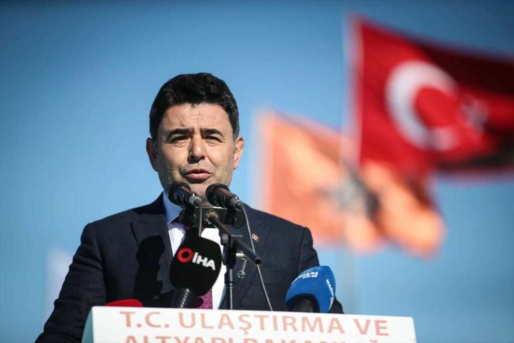 Ulaştırma ve Altyapı Bakanlığı Yardımcısı Boyraz’dan Oltululara istasyon müjdesi Ulaştırma ve Altyapı Bakanlığı Yardımcısı Boyraz’dan Oltululara istasyon müjdesi