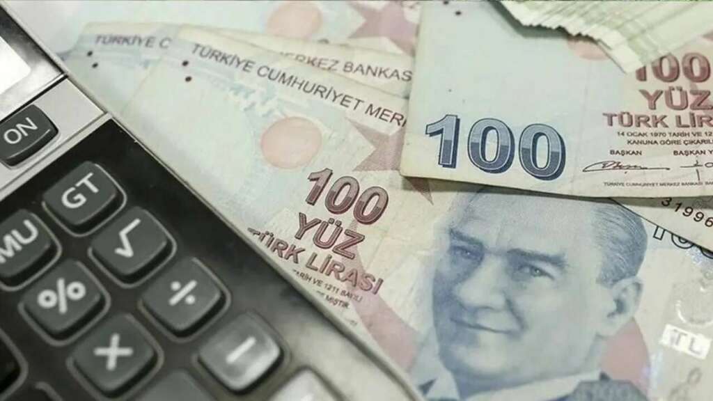 Gazeteci Acet’ten dikkat çeken ‘sosyal güvenlik yasası’ örneği: Yunanistan’da emekli maaşları yarı yarıya düşürülmüştü!