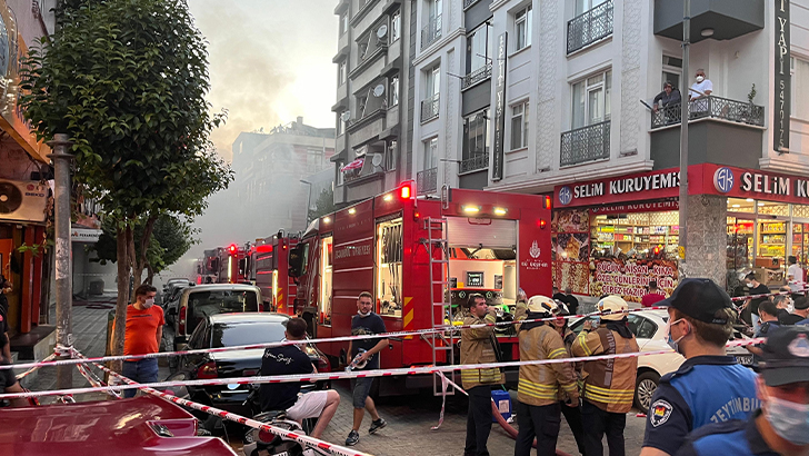 Çanta imalathanesinde yangın