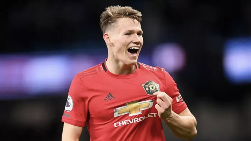 Galatasaray ve Fenerbahçe, McTominay transferinde karşı karşıya geldi