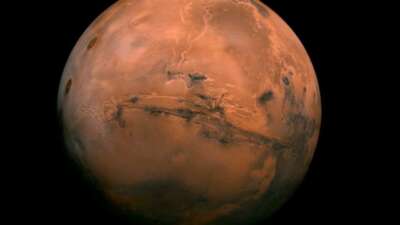 Mars’ın derinliklerinde sıvı su rezervuarı bulundu