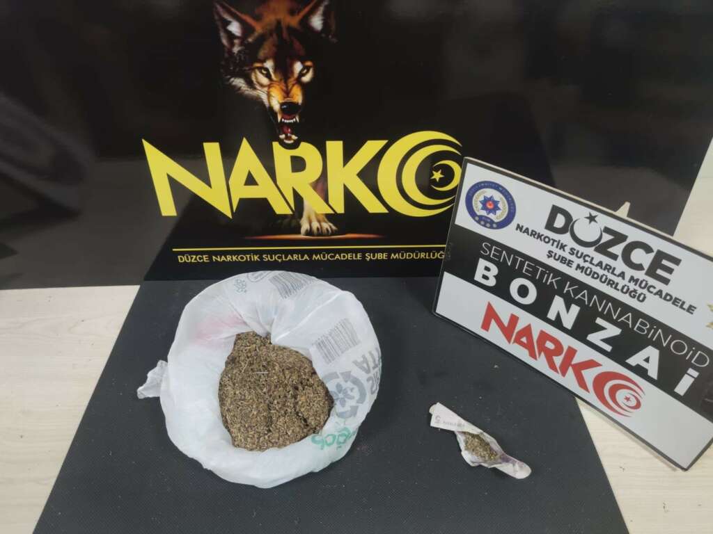 140 gram sentetik uyuşturucu ele geçirildi 140 gram sentetik uyuşturucu ele geçirildi