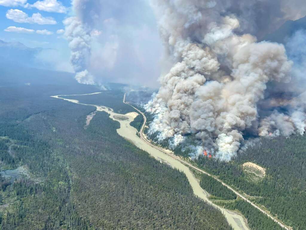 Kanada’nın Alberta eyaletindeki orman yangınında 1 kişi öldü