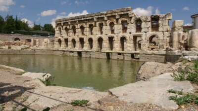2 bin yıllık Roma Hamamı turizme kazandırılıyor