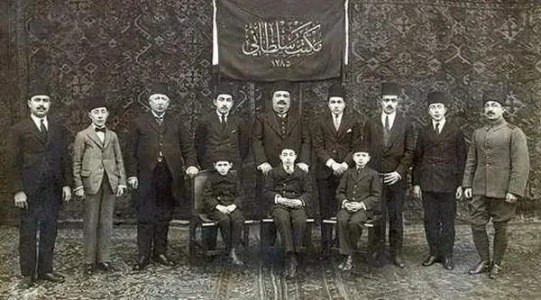 Tarihten İlginç Bir Şekilde Neredeyse Silinmiş Olan Alternatif Osmanlı Dönemi Hanedanları