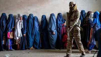 BM, Taliban’ın kadınların ses ve yüzünü kamusal alanda yasaklayan yeni ahlak kurallarını kınadı
