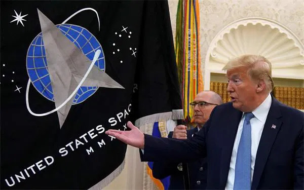 Donald Trump’tan Uzay Muhafızları vaadi