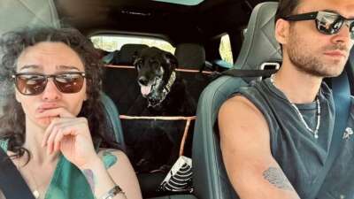 Birce Akalay’dan Hakan Kurtaş ile tatil pozları