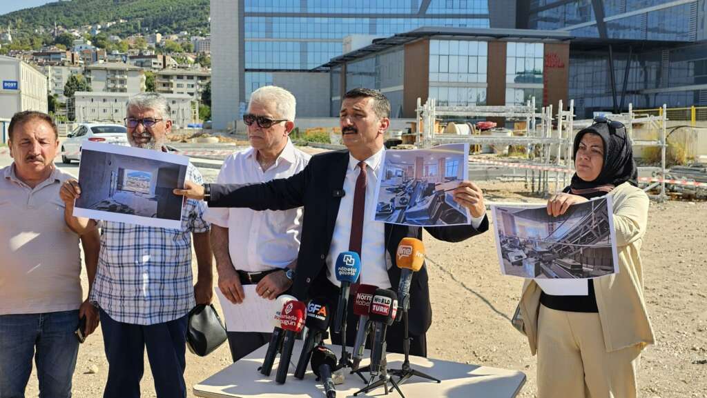 Bursa’daki hastane ne olacak? Türkoğlu’ndan Sağlık Bakanı’na soru yağmuru!