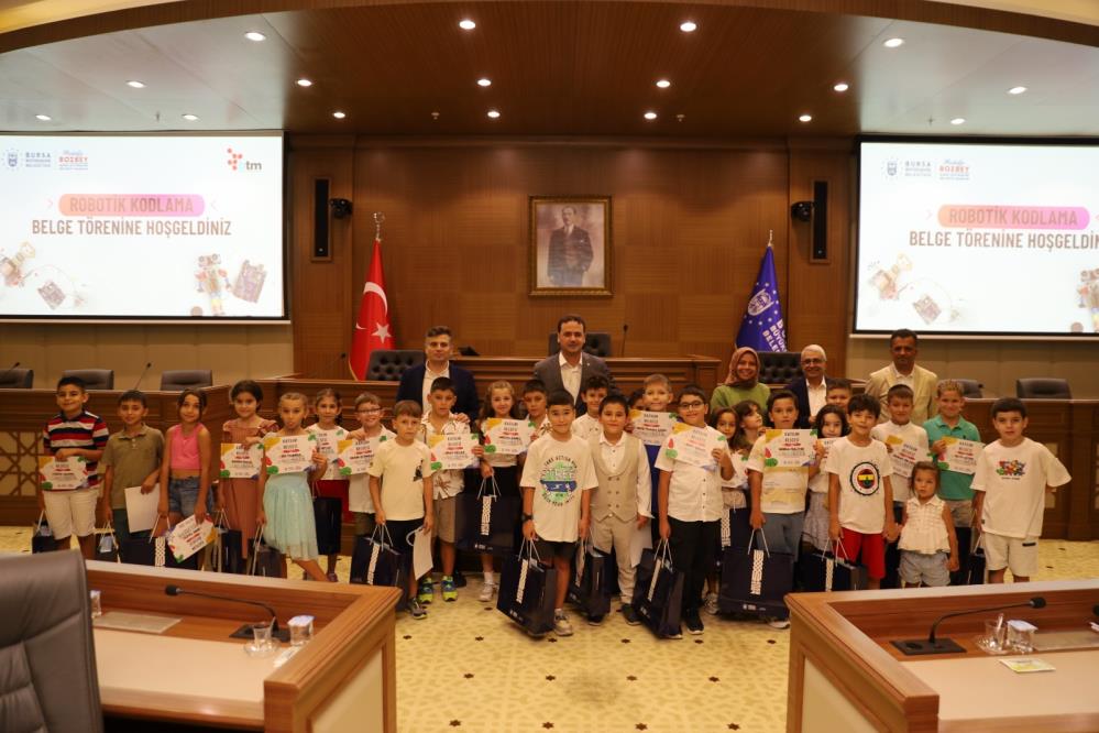 Bursa’da robotik kodlamada sertifika heyecanı