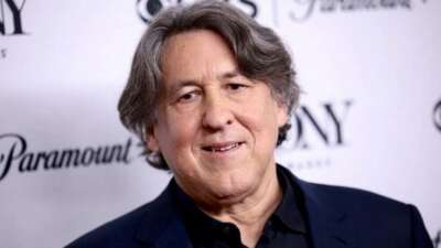 Ünlü yönetmen Cameron Crowe 67 yaşında üçüncü kez baba oluyor