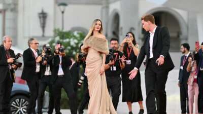 Angelina Jolie’nin filmi Venedik’te 8 dakika boyunca ayakta alkışlandı!
