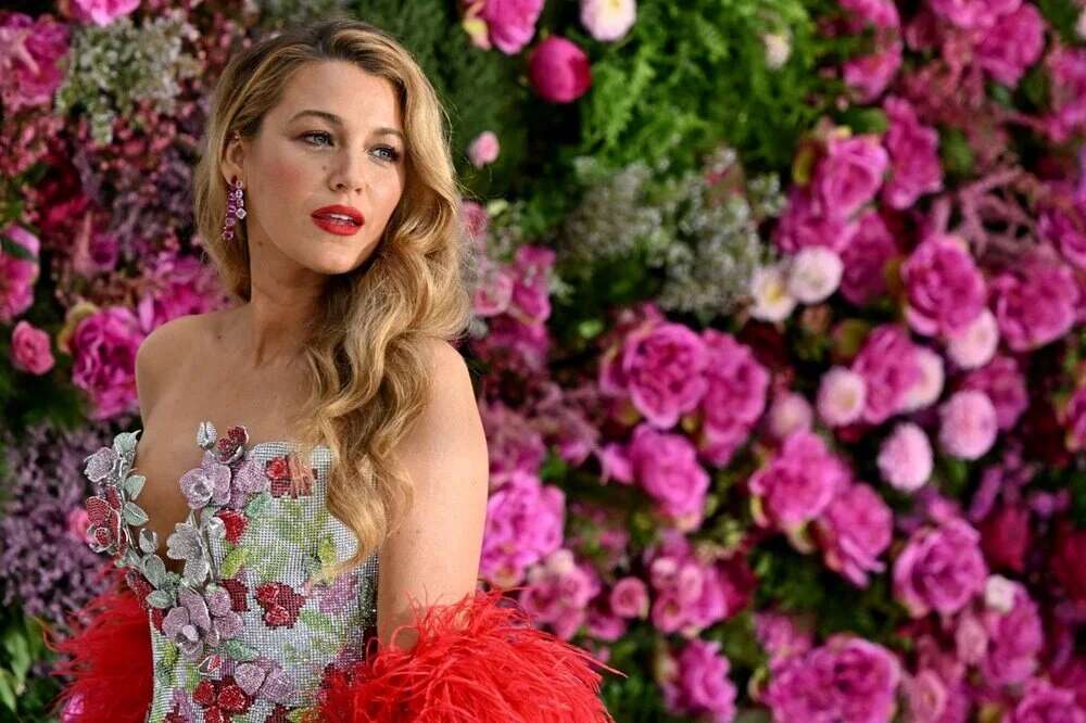 Blake Lively’nin stili tam not aldı