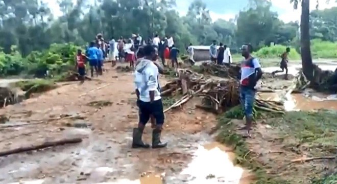 Uganda’da toprak kayması: 8 ölü Uganda’da toprak kayması: 8 ölü