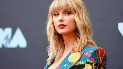 Rekor üstüne rekor kıran Taylor Swift zirveyi bırakmıyor