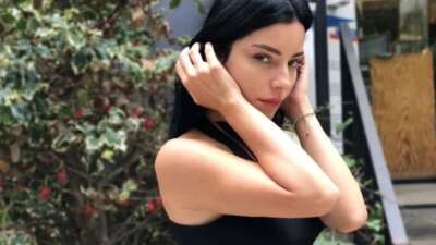 Merve Boluğur’dan cesur tatil pozu