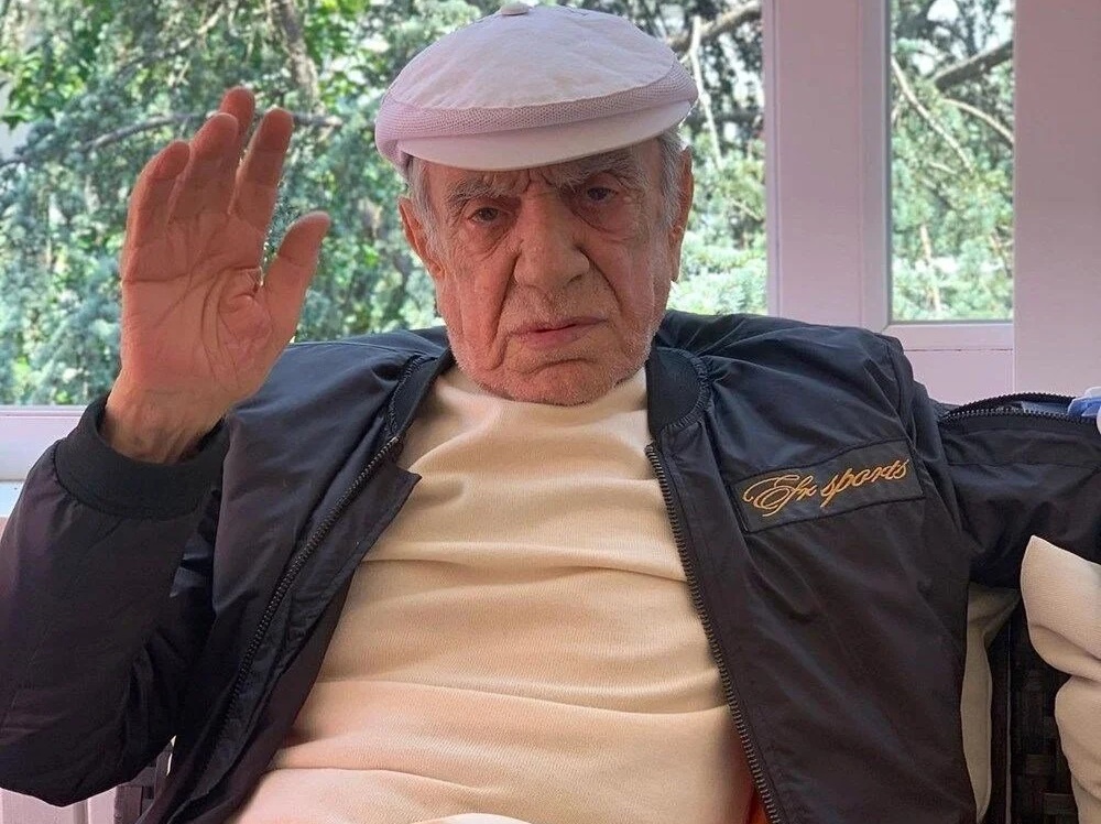Aydemir Akbaş’ın vefatı sanat dünyasını yasa boğdu