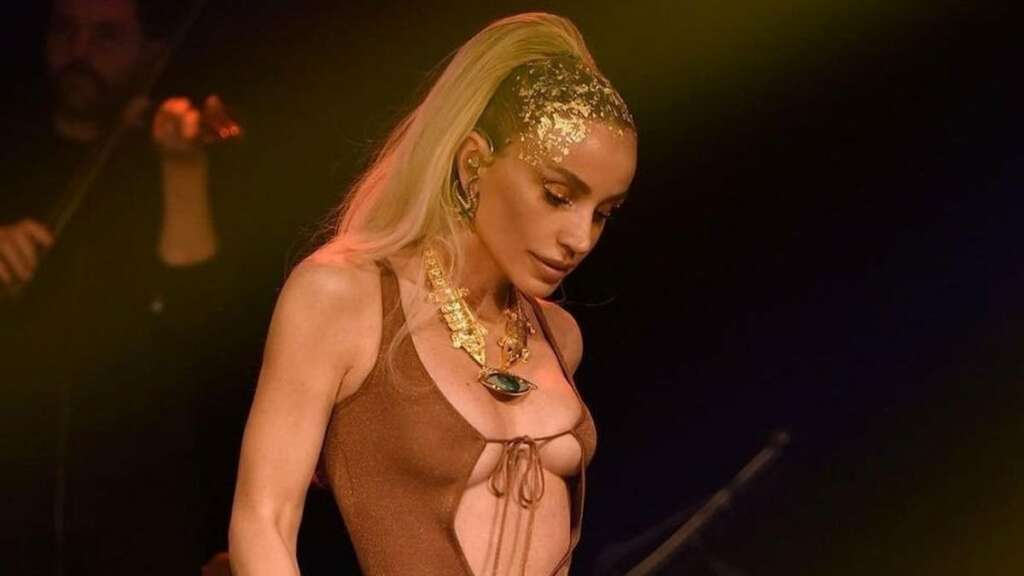 Gülşen İzmir konserini erteledi