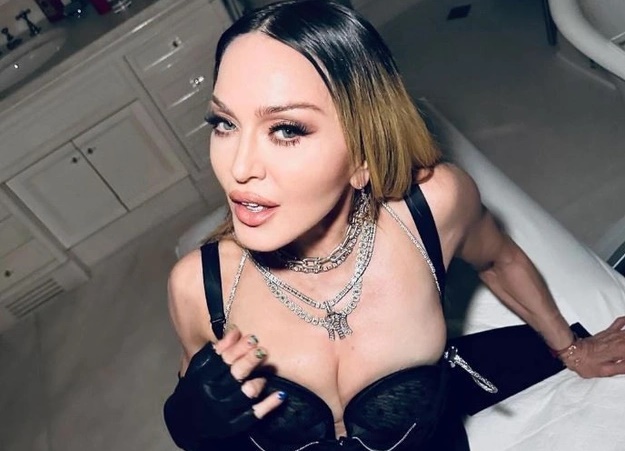 Madonna kendisinden 37 yaş küçük sevgilisiyle görüntülendi!