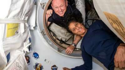 Astronotlar uzayda mahsur kaldı! Dünya’ya dönemiyorlar