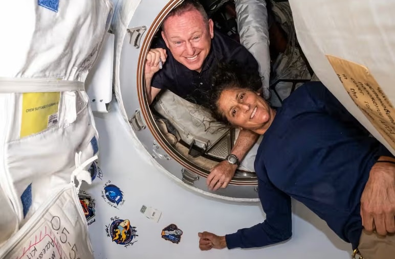 Astronotlar uzayda mahsur kaldı! Dünya’ya dönemiyorlar