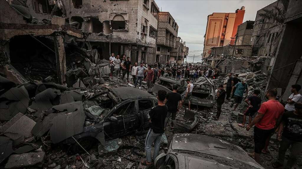 İsrail, Bureij Mülteci Kampı’nı vurdu: 12 ölü
