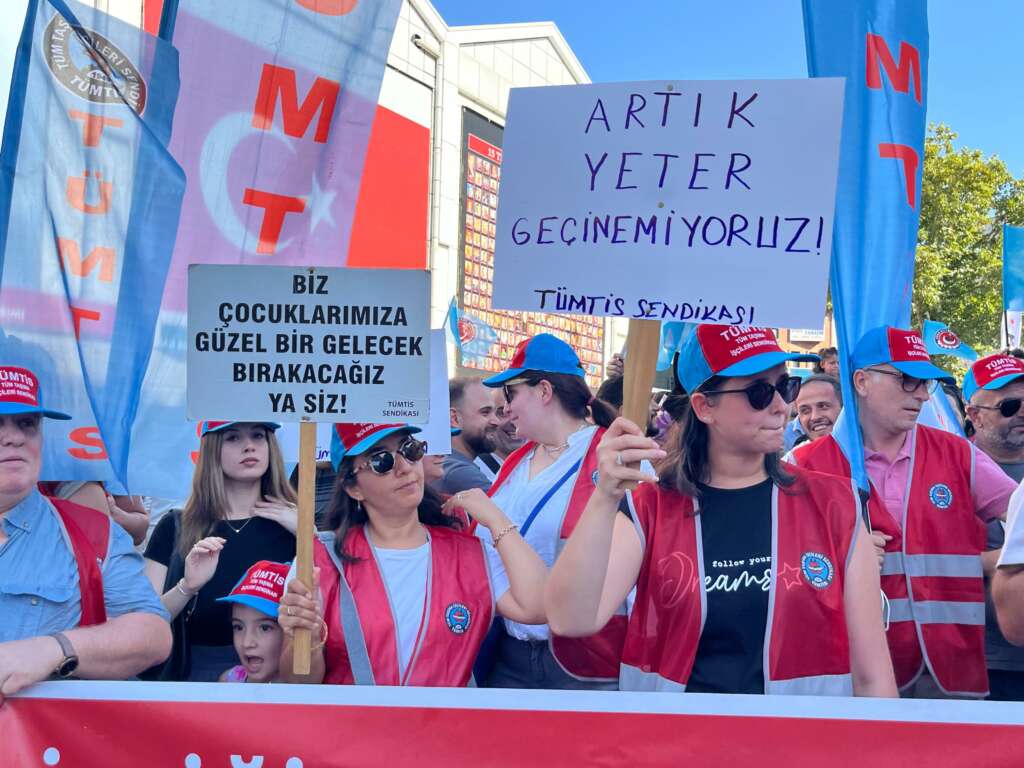 Türk-İş’ten Bursa’da vergide adalet eylemi
