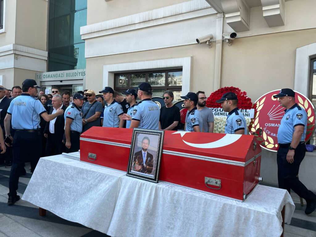 Osmangazi Meclis üyesi Memişoğulları’na veda