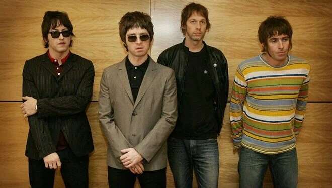 İngiliz rock grubu Oasis 15 yıl sonra yeniden bir arada!