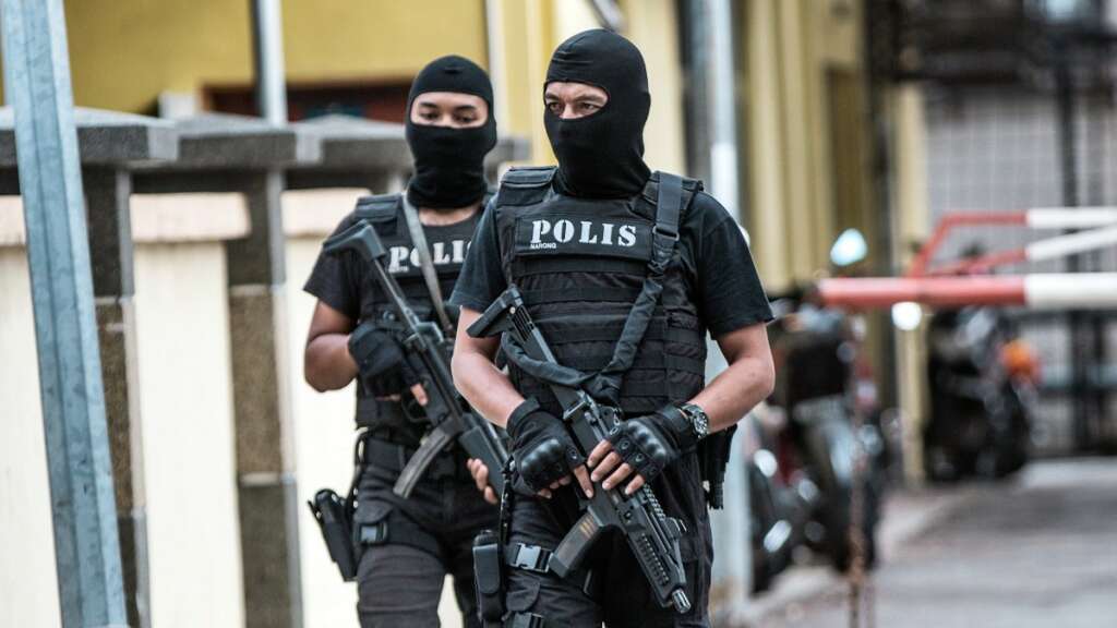 19 ilde FETÖ operasyonu! Aralarında Bursa da var