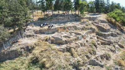 9 bin yıllık Yumuktepe Höyüğü’nde kazı çalışmaları sürüyor
