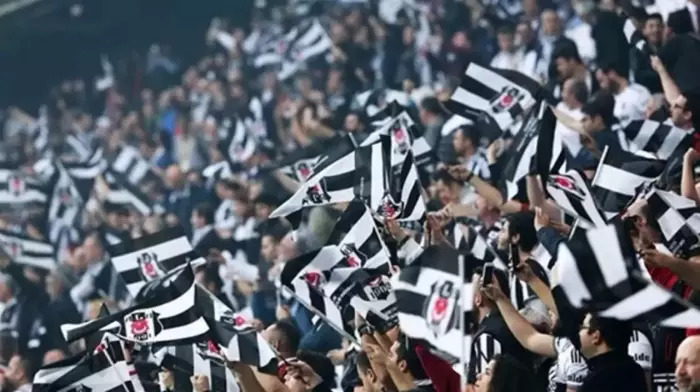 Beşiktaş taraftarı için alınan karardan vazgeçildi