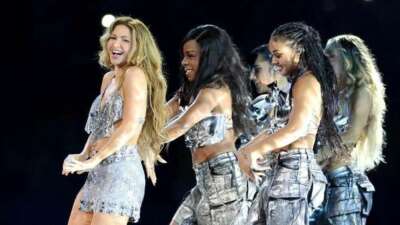 Shakira vergi cezasını ödedi!