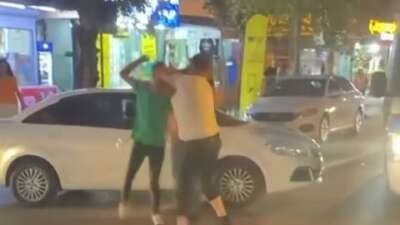 Bursa’da yumruk yumruğa kavga! Sebebi ise ‘pes’ dedirtti!