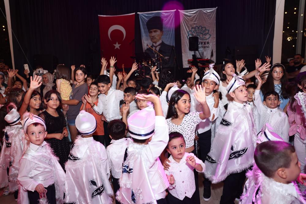 Nilüfer Belediyesi’nin Sünnet Şöleni 230 çocuğu buluşturdu